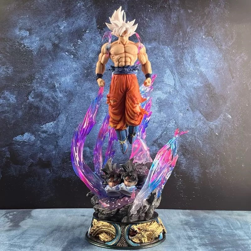 Dragon Ball Son Goku Ultra Instinct Figure - Image 4